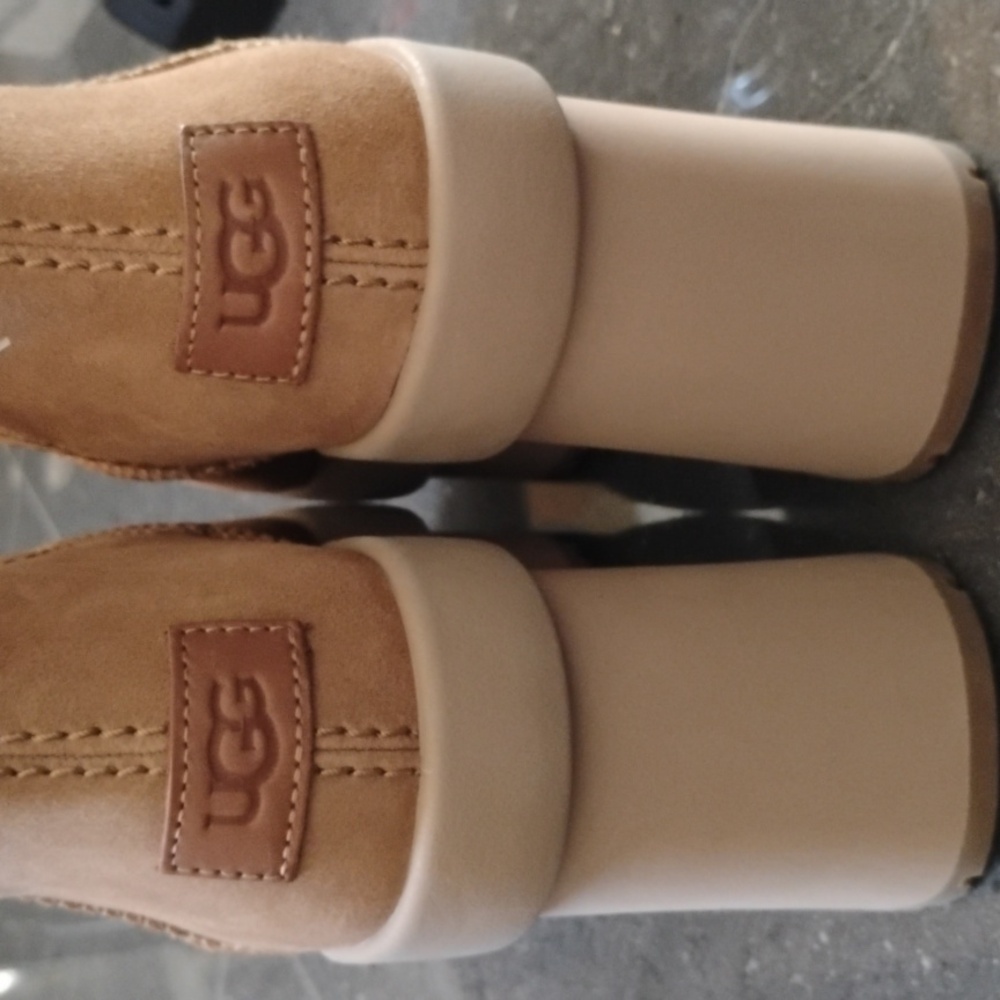 🛑SALE🛑New UGG PLATFORM BOOTS - Picture 3 of 4